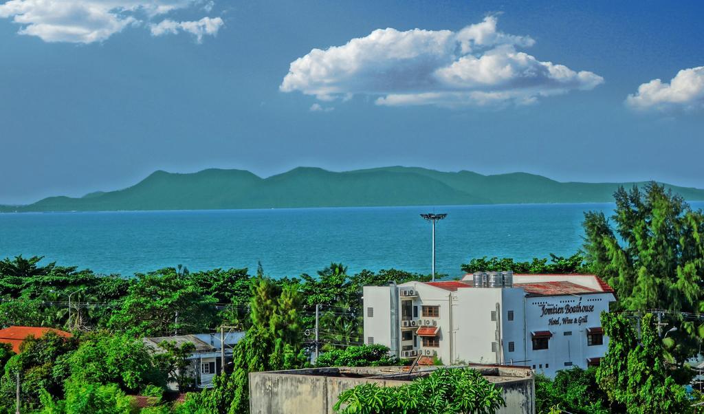 Lek Jomtien Hotel Exterior foto